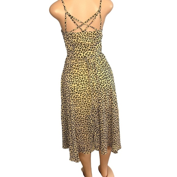 3/$30 🍂 Abercrombie & Fitch Leopard Square Neckline Criss Cross Back Dress - Picture 6 of 8